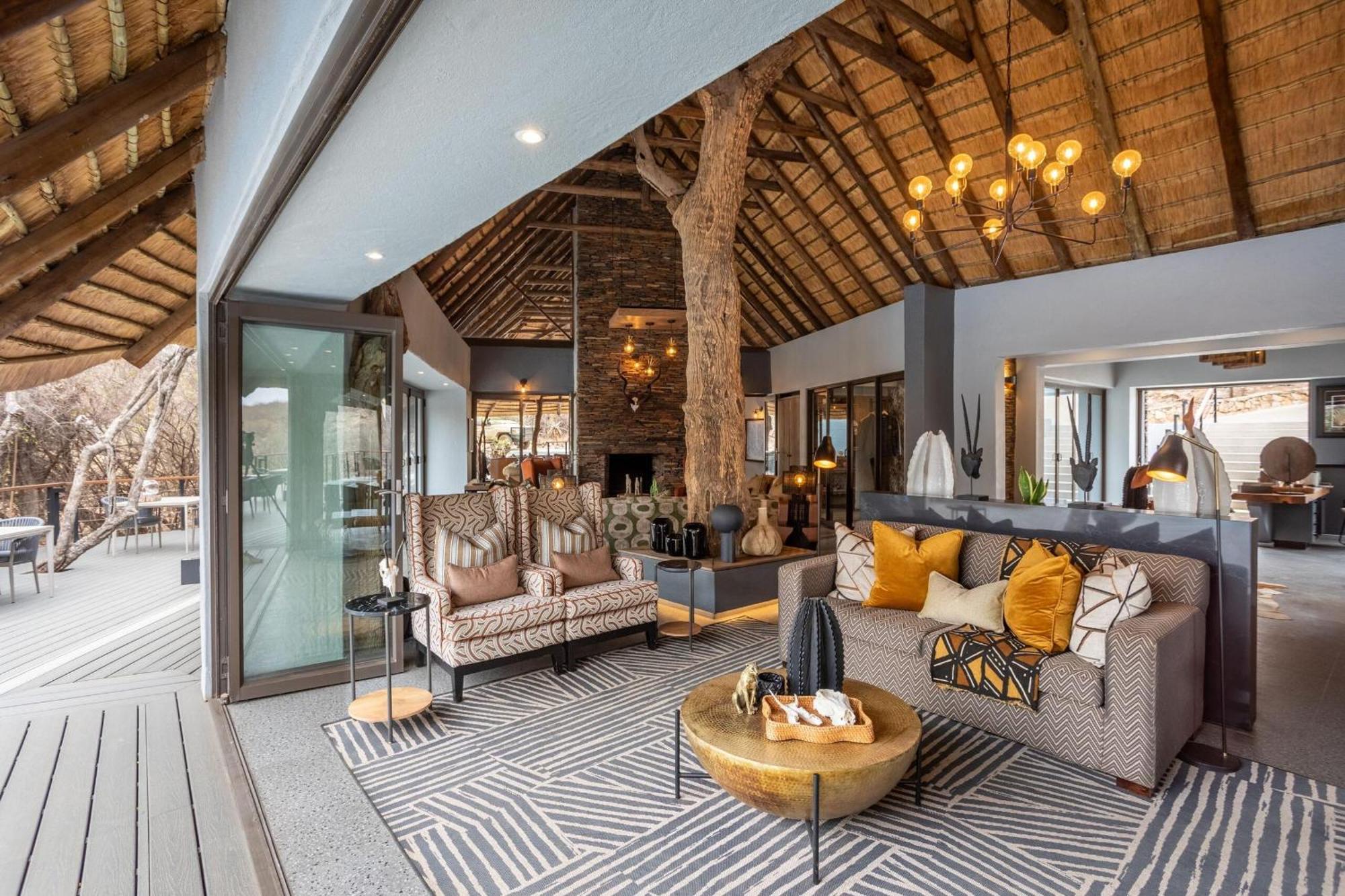 Tuningi Safari Lodge Madikwe Game Reserve Eksteriør bilde