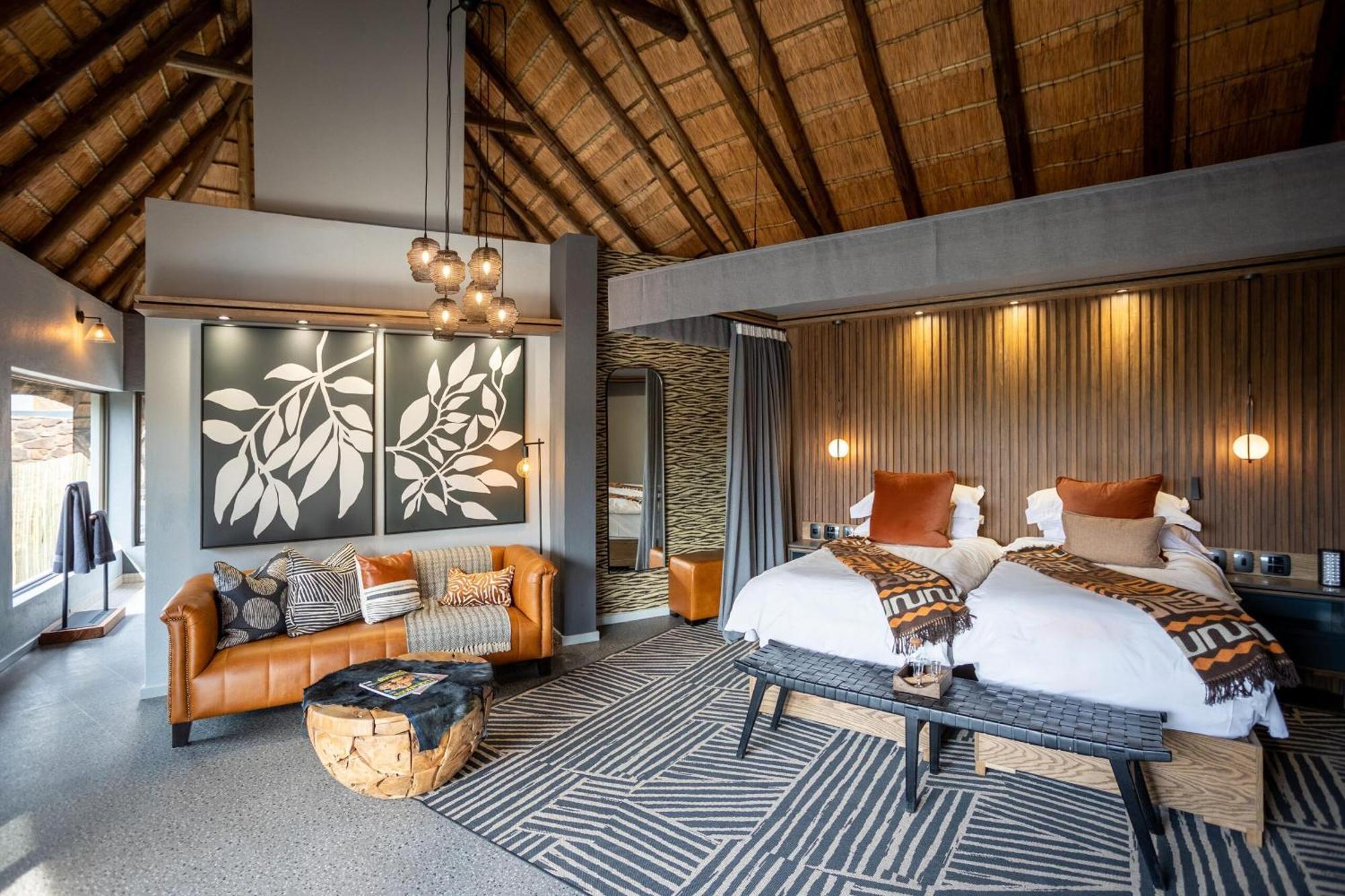 Tuningi Safari Lodge Madikwe Game Reserve Eksteriør bilde