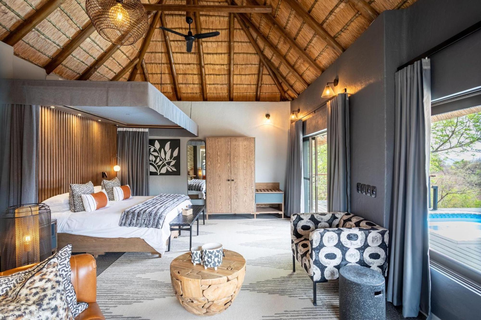 Tuningi Safari Lodge Madikwe Game Reserve Eksteriør bilde